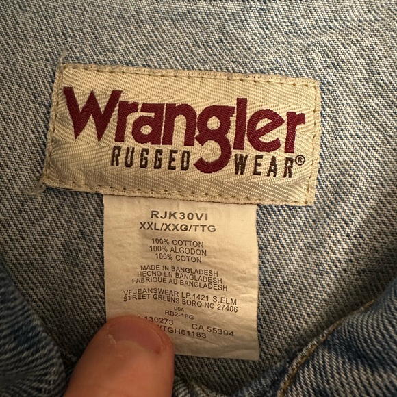 Wrangler Rugged Wear Jean Jacket (XXL) - Picture 2 of 5